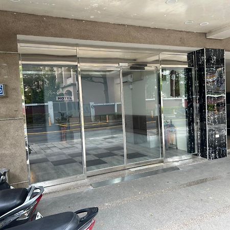 心園生活旅店 Xin Yuan Hotel ซินจู๋ ภายนอก รูปภาพ