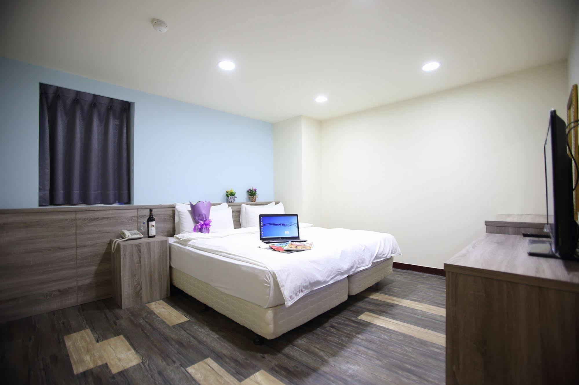 心園生活旅店 Xin Yuan Hotel ซินจู๋ ภายนอก รูปภาพ