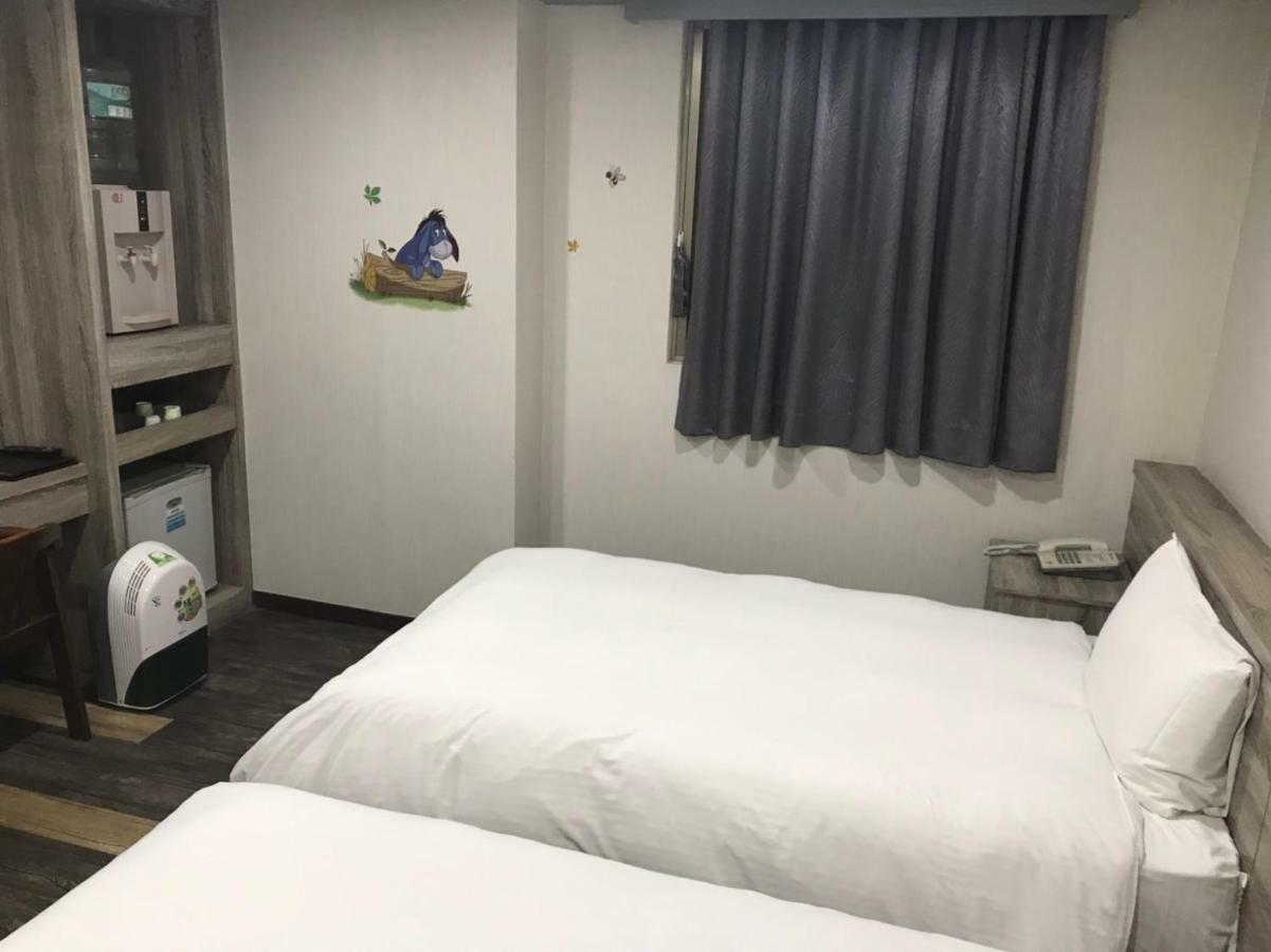 心園生活旅店 Xin Yuan Hotel ซินจู๋ ภายนอก รูปภาพ