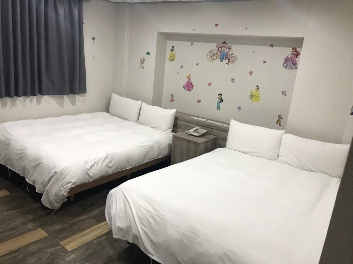心園生活旅店 Xin Yuan Hotel ซินจู๋ ภายนอก รูปภาพ