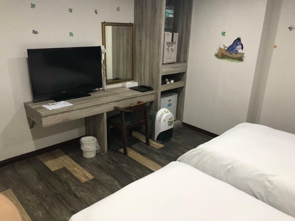 心園生活旅店 Xin Yuan Hotel ซินจู๋ ภายนอก รูปภาพ
